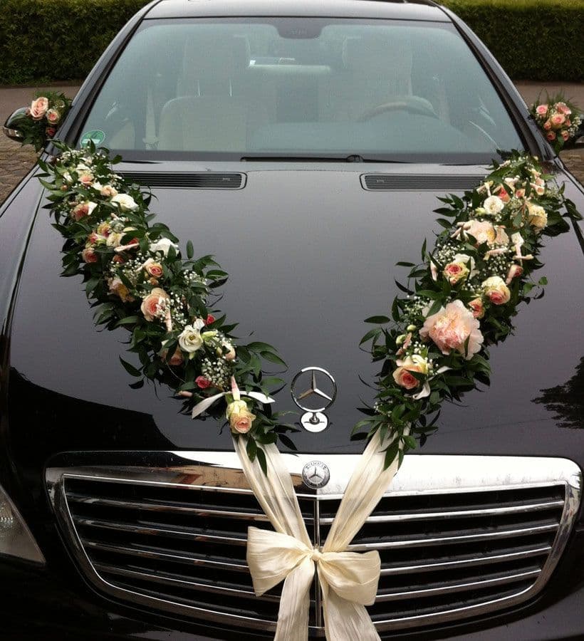 Elegent Car Decor